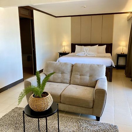 Plaza Del Norte Hotel And Convention Center Laoag Kültér fotó